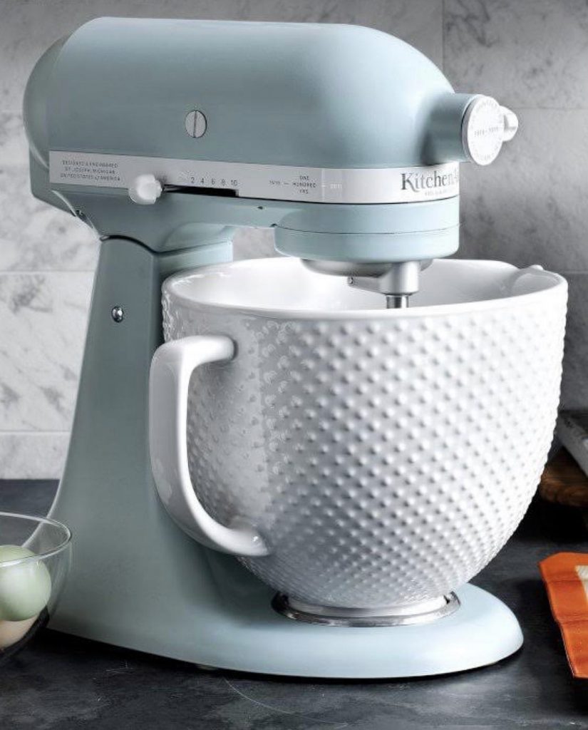 Kitchenaid Misty Blue hobnail bowl back in stock!